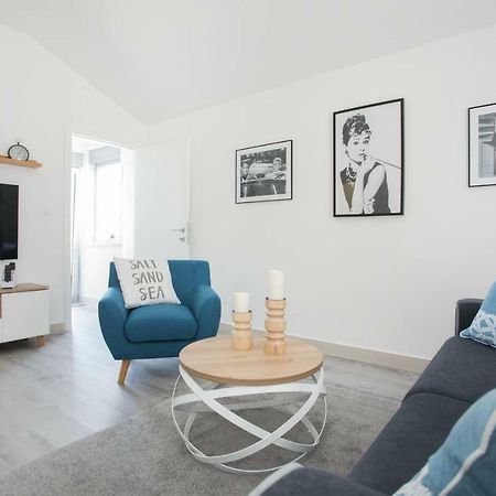 Apartment Movie Primosten Exterior photo